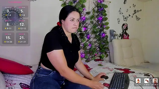 دردشة Juli_castillo1 الجنسية المباشرة