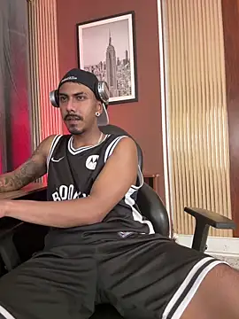 Chat XXX ao vivo de Latinmoster_boss