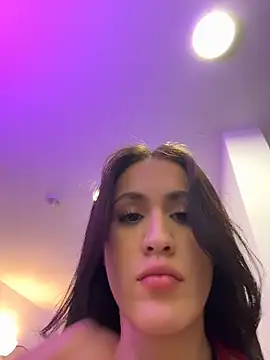 Chatroom XXX en direct de SerenaFox_