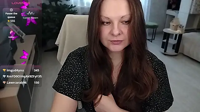 Marla_Singerrr: διαδικτυακό σόου στην κάμερα