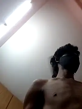 Show modela max_the_dick na web-kameri