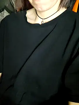 Chat XXX en directo de Aashikalaa