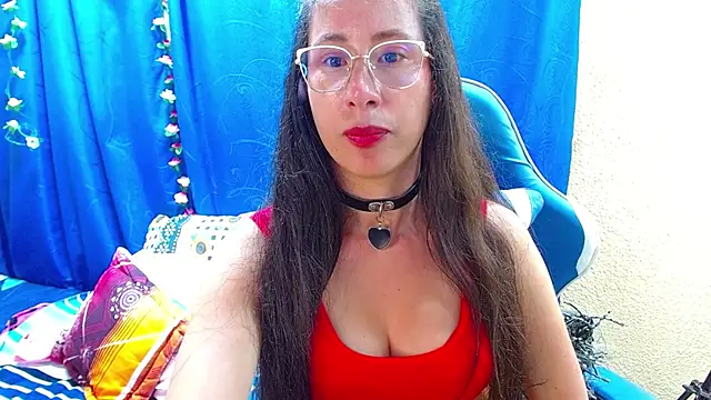 Gia_leinn Adlı Modelin Canlı XXX Sohbeti