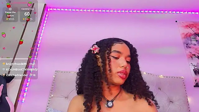 Naom_star87 live XXX chat