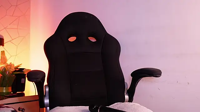 Онлайн чат XXX Luu_Princess