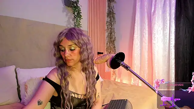 Emmayourgirl 即時 XXX 聊天