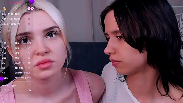 Živý XXX chat LatiaBlind