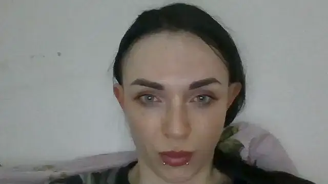 Chat XXX en directo de Trinsy_Love