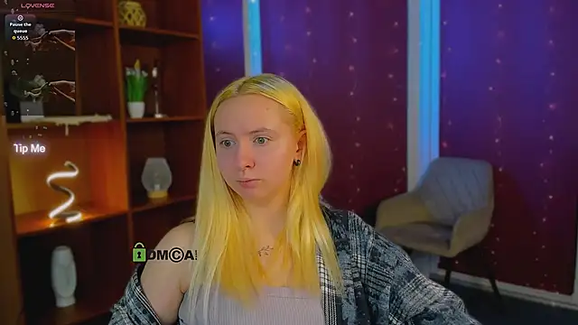 mila_glow1's Live XXX Chat