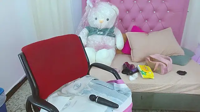 Steixy_cute: απευθείας συνομιλία ΧΧΧ