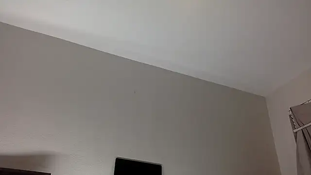 Iamtheshown Live XXX chat