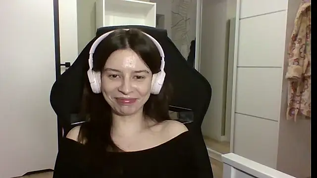 LariceSexy 即時 XXX 聊天