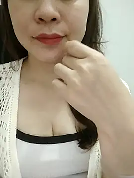 Cogai-nhutnhat Adlı Modelin Canlı XXX Sohbeti