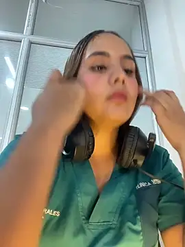 Noa_Harper- Adlı Modelin Canlı XXX Sohbeti