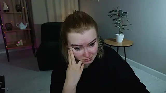 Fiona_Rider: онлайн-секс-чат