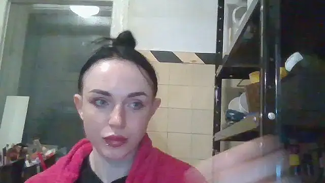 Trinsy_Love: онлайн-секс-чат