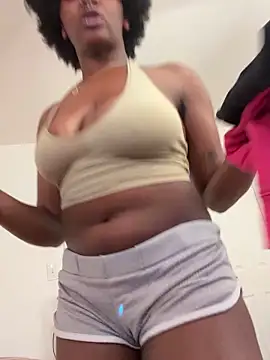 Chatroom XXX en direct de mochamimi