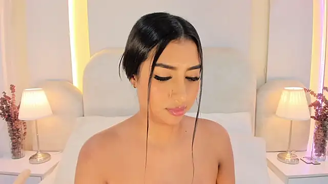 SalomeeBell: онлайн-секс-чат