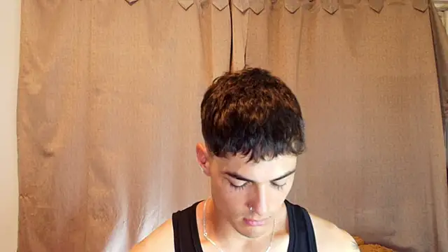 Chat XXX ao vivo de jimmy_class