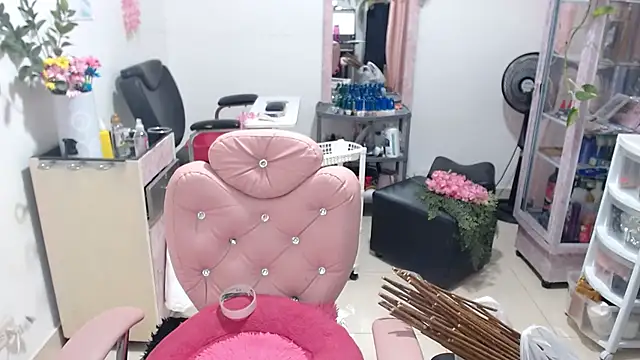 Chatroom XXX en direct de titsbiglovers