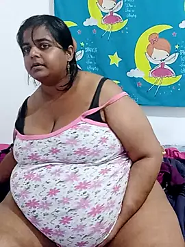 Chat +18 de SusanaEshwar ao vivo