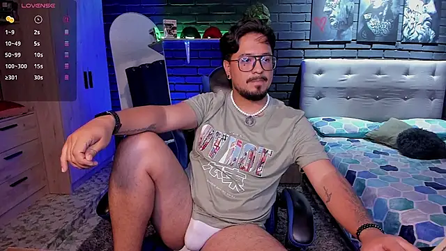 DaviidEvans_ Adlı Modelin Canlı XXX Sohbeti