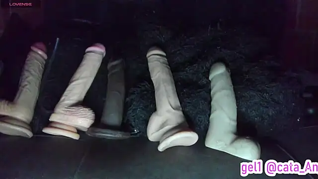 XXX chat uživo modela Cata-angel