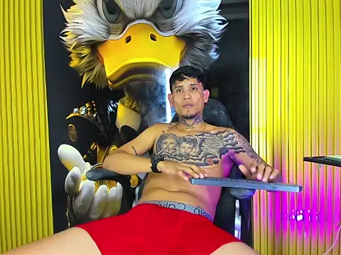 Winsord_Bigcock's Webcam Show