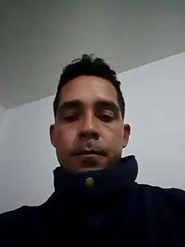 Show modela Gabriel_leon33 na web-kameri