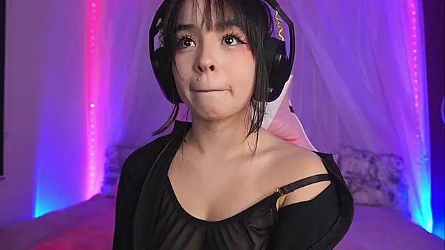 Chatroom XXX en direct de Lilou_albrecht