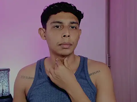 Pokazy przed kamerką – nilo2021