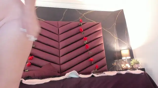 ValerySex_ Adlı Modelin Canlı XXX Sohbeti