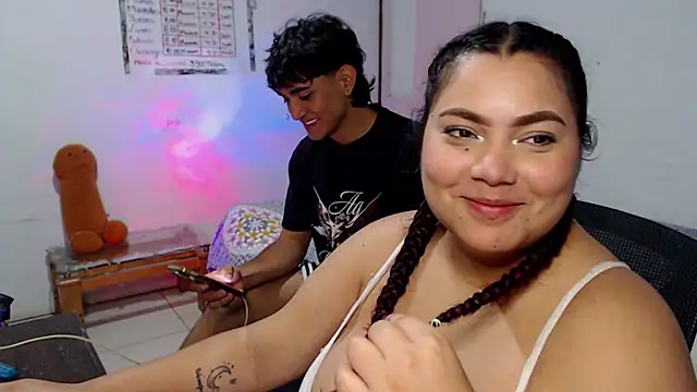 Sembang XXX Secara Langsung girl_milk2