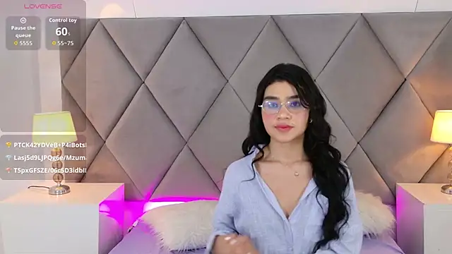 Chatroom XXX en direct de OliviaDiaz