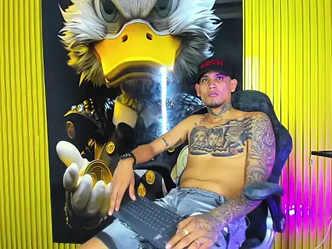 Winsord_Bigcock: вебкам-шоу