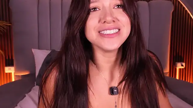 emperatriz_reyes Live XXX-chat