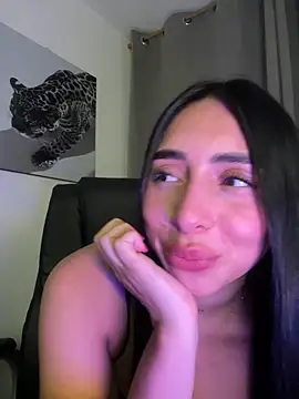 دردشة isabella_jade الجنسية المباشرة