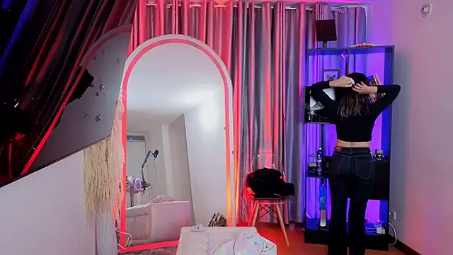 Nicky_sexfire live XXX chat