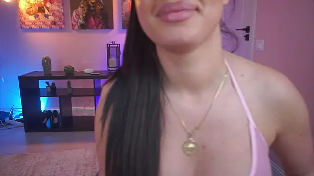 OlyviaDelight – Naživo XXX chat