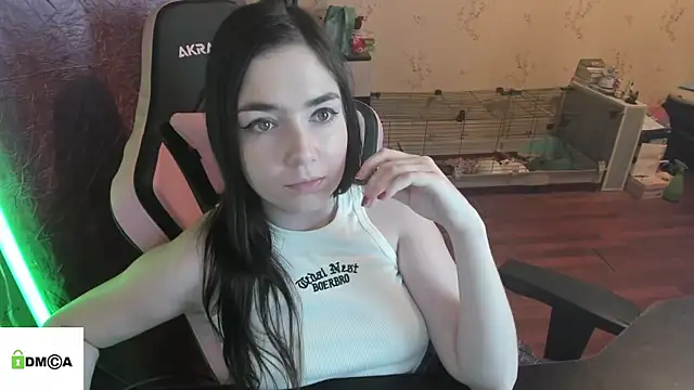 Crazy_forest_fairy's Live XXX Chat