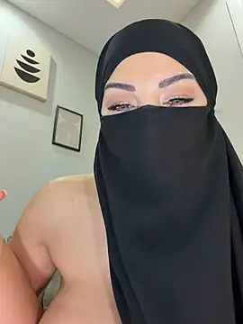 Amberonee31's Live XXX Chat