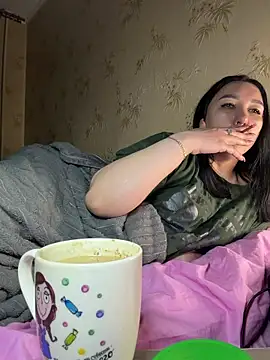 Naughtbaby_2025's Live XXX Chat