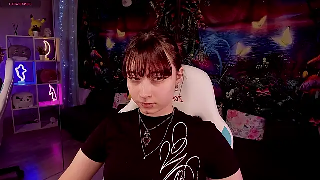 ClaraParks' Live XXX Chat