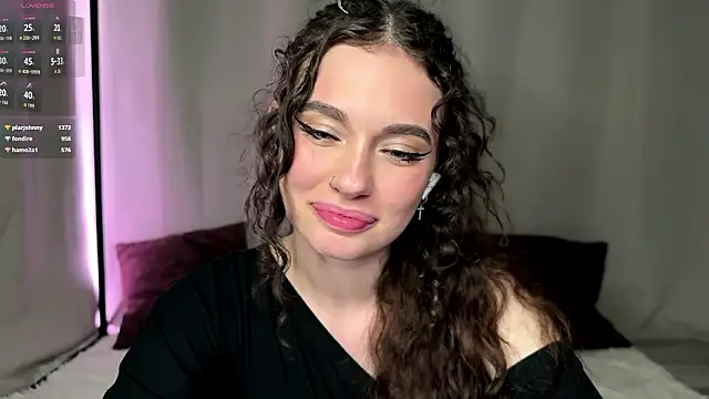 Moonfaairy Live XXX-chat