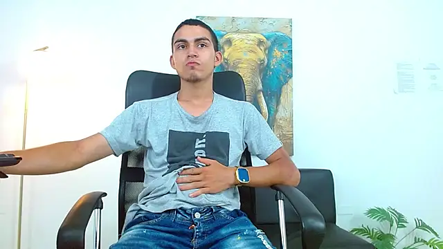 lucass_18n Live XXX chat