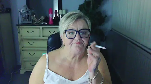 Czat XXX na żywo – BridgetBlueEyes