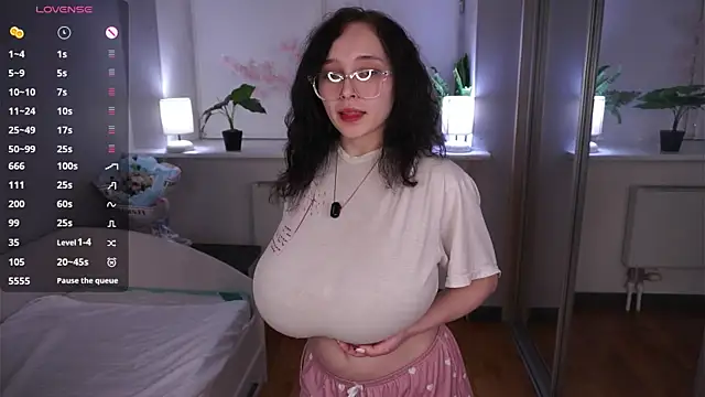 Czat XXX na żywo – HannaHayles