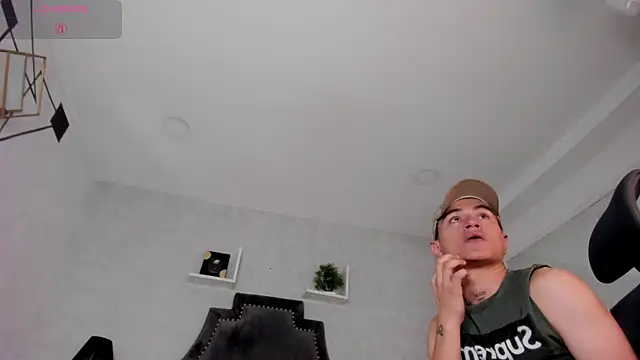 Chat XXX en directo de LiamDeep