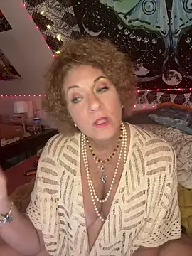 SuzyCatzz – Live XXX-chat