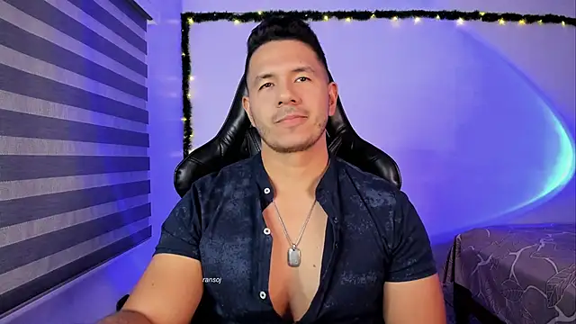 ransoj Chat XXX live